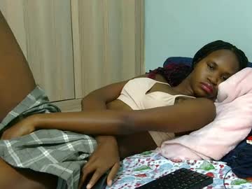 Flirty_Paw Chaturbate stream image from June 17, 2026