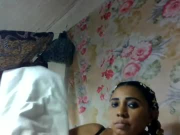 Leatianaa Chaturbate stream image from June 17, 2026