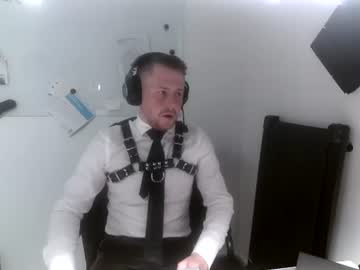 Blah9876543 Chaturbate stream image from June 17, 2026