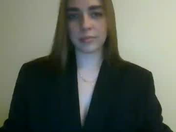 Gloria954807 Chaturbate stream image from June 17, 2026