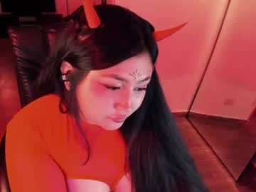 Lenasweetx Chaturbate stream image from June 17, 2026