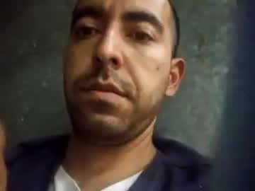 Mmiigguueell32 Chaturbate stream image from June 17, 2026