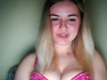 Love_Dom_Meg Chaturbate stream image from June 17, 2026