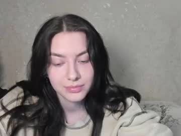 Love_Lina_Muuur Chaturbate stream image from June 17, 2026