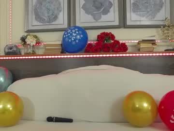 Hellendesire Chaturbate stream image from June 18, 2026