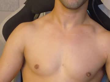 Wet4200 Chaturbate stream image from June 18, 2026