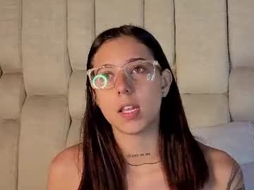 Tinyvelvet Chaturbate stream image from June 18, 2026