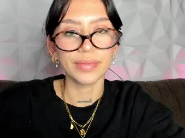 Candisita Chaturbate stream image from June 18, 2026