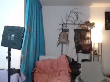 Dani_Brown19 Chaturbate stream image from June 18, 2026