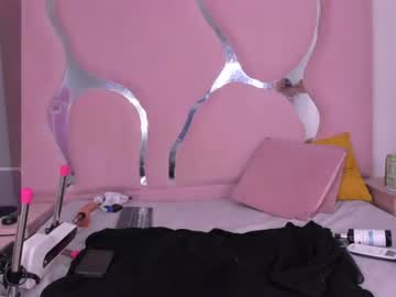Freyaht Chaturbate stream image from June 18, 2026