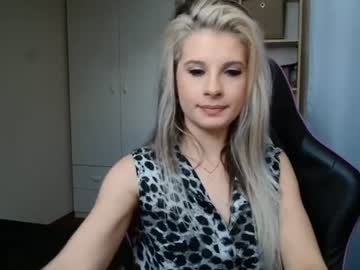 Kristineamore Chaturbate stream image from June 18, 2026