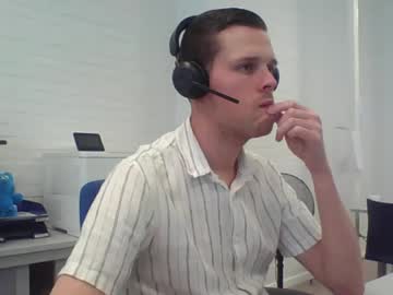 Clotheman200 Chaturbate stream image from June 18, 2026