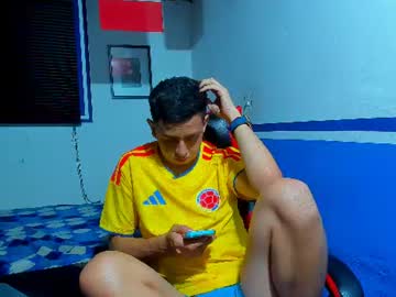 Maxowens_Oficial Chaturbate stream image from June 18, 2026