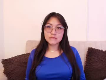 Michellnight_ Chaturbate stream image from June 18, 2026