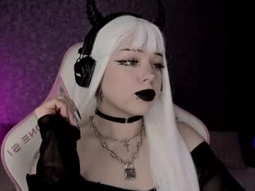 Marceline_Red Chaturbate stream image from June 18, 2026