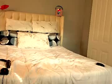 Johnnybravo4919 Chaturbate stream image from June 18, 2026