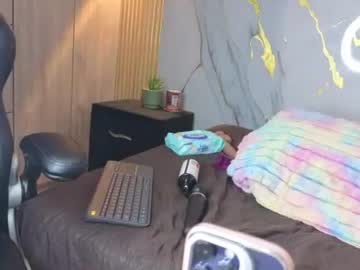 Tinakittenx Chaturbate stream image from June 18, 2026