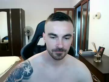 Mu5clemania Chaturbate stream image from June 18, 2026