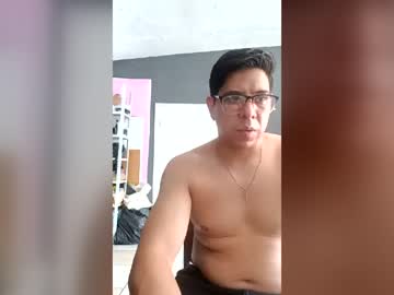 Yankoloco92 Chaturbate stream image from June 18, 2026