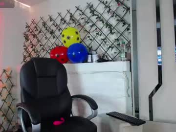 Barbieambarx Chaturbate stream image from June 18, 2026