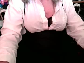 Cdjenni4u Chaturbate stream image from June 18, 2026