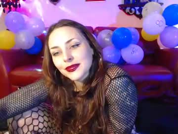 Gothstripper Chaturbate stream image from June 18, 2026