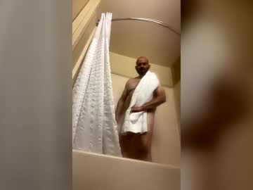 Davidb510suckme Chaturbate stream image from June 19, 2026