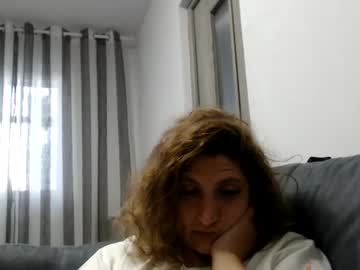 Akyragrace Chaturbate stream image from June 19, 2026