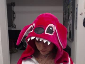 Seley222 Chaturbate stream image from June 19, 2026