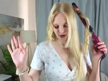 Veldaduer Chaturbate stream image from June 19, 2026