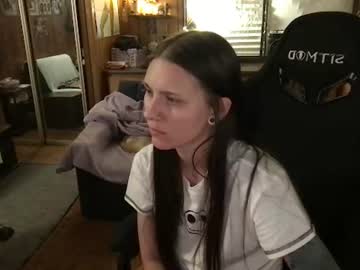 Incognitoqueen Chaturbate stream image from June 19, 2026
