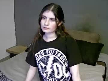 Findiryts_2 Chaturbate stream image from June 19, 2026