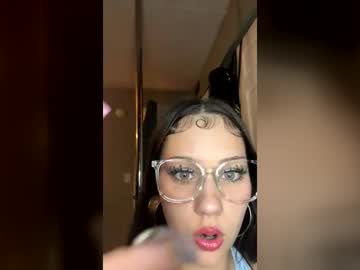 Brattezz Chaturbate stream image from June 19, 2026