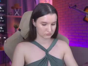 Agatawillis Chaturbate stream image from June 19, 2026
