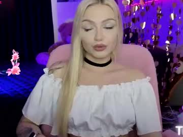 Linalirian Chaturbate stream image from June 19, 2026