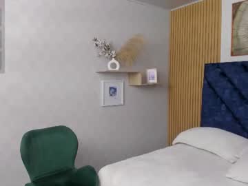 Charlotte_Mayers Chaturbate stream image from June 19, 2026