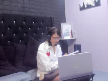 Greta_Borbon Chaturbate stream image from June 19, 2026