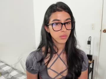 Mazikeen_18 Chaturbate stream image from June 19, 2026