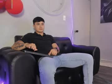 Cristopher_Strong Chaturbate stream image from June 19, 2026