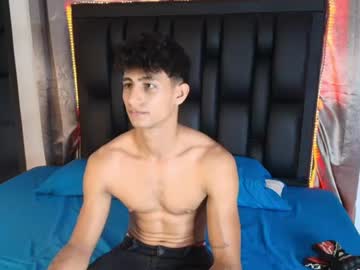 Maximo_Romano Chaturbate stream image from June 19, 2026