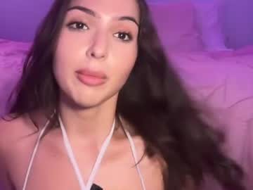 3hole Chaturbate stream image from June 19, 2026