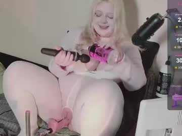 Sleepyheadcats Chaturbate stream image from June 19, 2026
