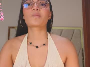 Lunaaspen Chaturbate stream image from June 19, 2026