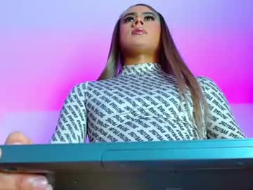 Aurimelvalentina Chaturbate stream image from June 19, 2026
