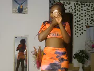 Skyy_Brown Chaturbate stream image from June 20, 2026