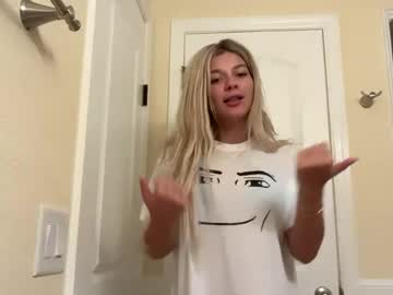 Thelexirose Chaturbate stream image from June 20, 2026