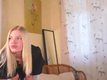 Easteresquinaldo Chaturbate stream image from June 20, 2026