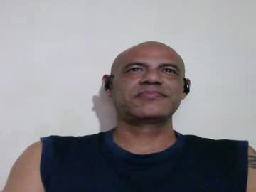 Retlam37 Chaturbate stream image from June 20, 2026