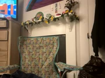 Lonelymilfxoxo Chaturbate stream image from June 20, 2026