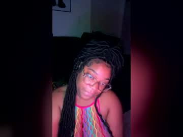 Hiniseee Chaturbate stream image from June 20, 2026